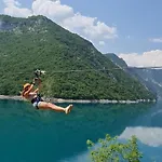Rafting Centar Rt 3* Foča