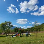 Üdülőközpont Rafting Centar Rt