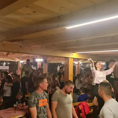 Θέρετρο Rafting Centar Rt Φότσα