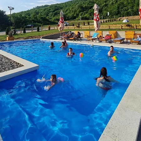 Resort Rafting Centar Rt 3*