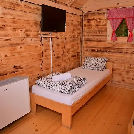 Rafting Centar Rt Θέρετρο 3*