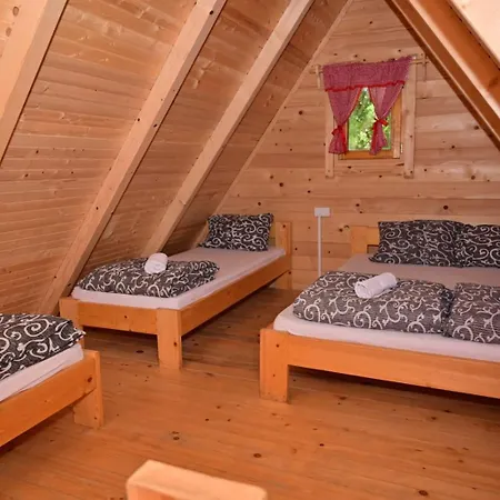 Θέρετρο Rafting Centar Rt 3*