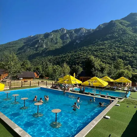 Θέρετρο Rafting Centar Rt