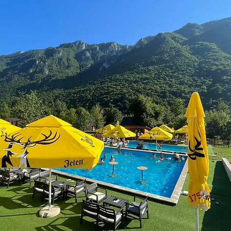 Rafting Centar Rt Θέρετρο Φότσα