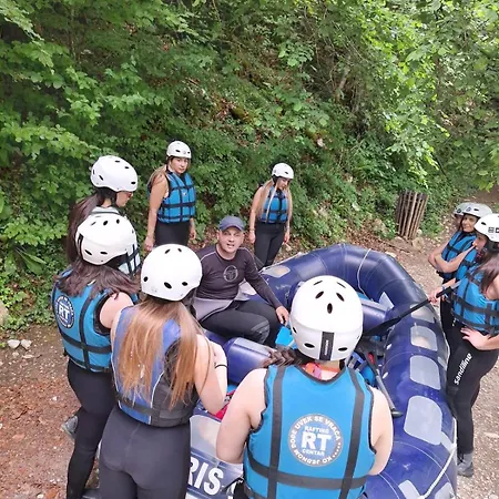 Θέρετρο Rafting Centar Rt Φότσα